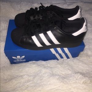 adidas Men's Superstar Casual Sneakers